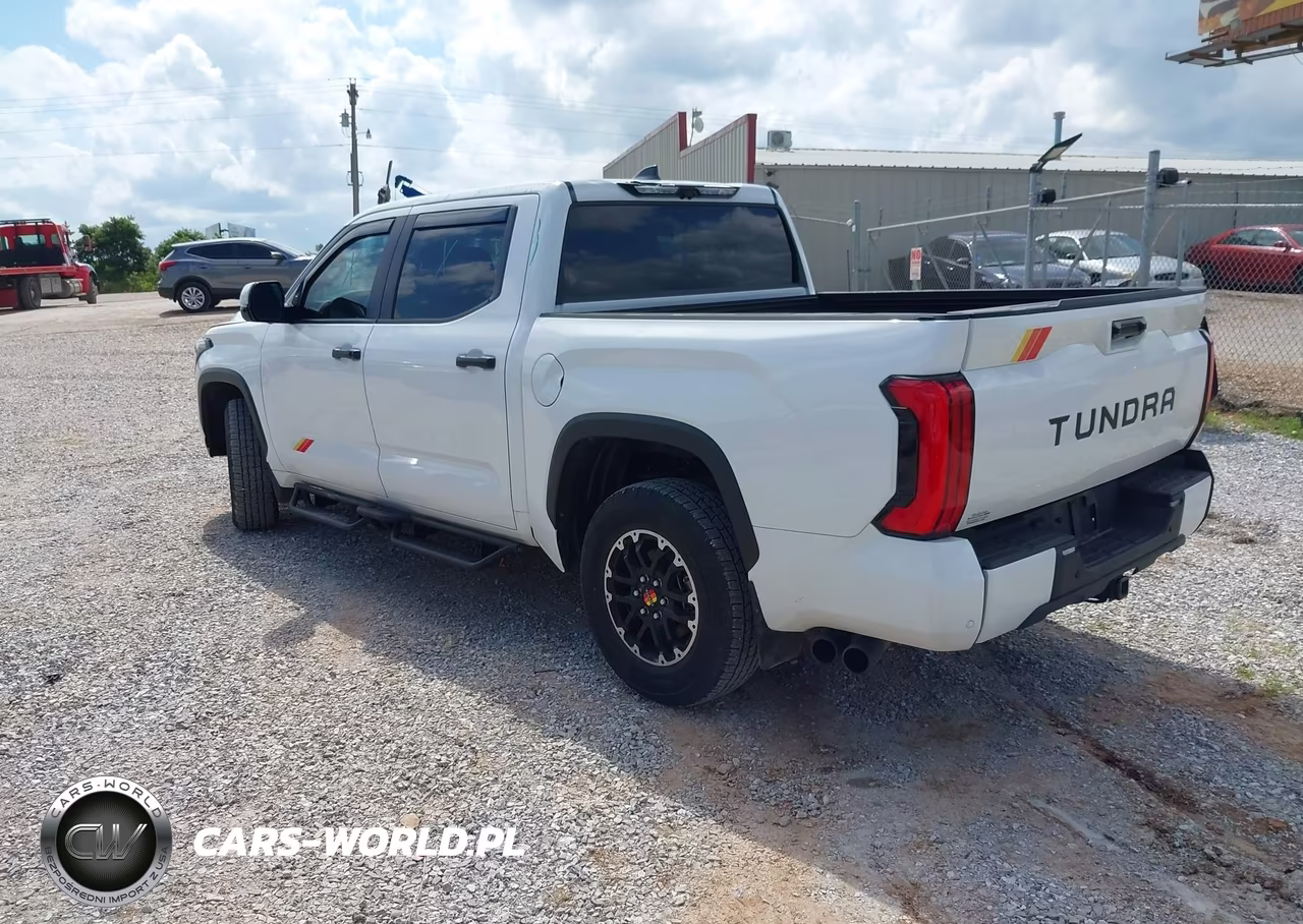 2025 Toyota Tundra Sr5 VIN:5TFWA5DB6SX281425 - 3