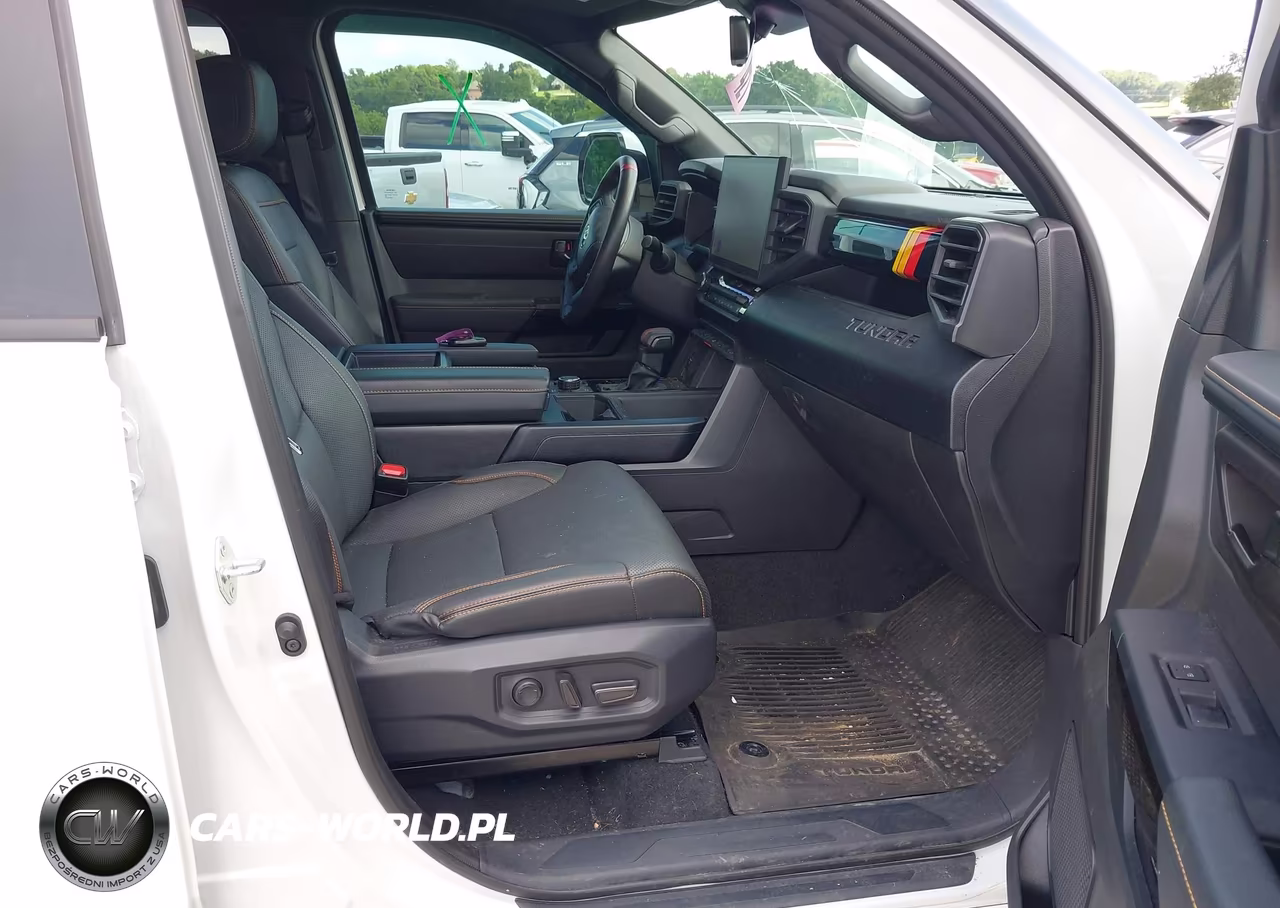 2025 Toyota Tundra Sr5 VIN:5TFWA5DB6SX281425 - 5