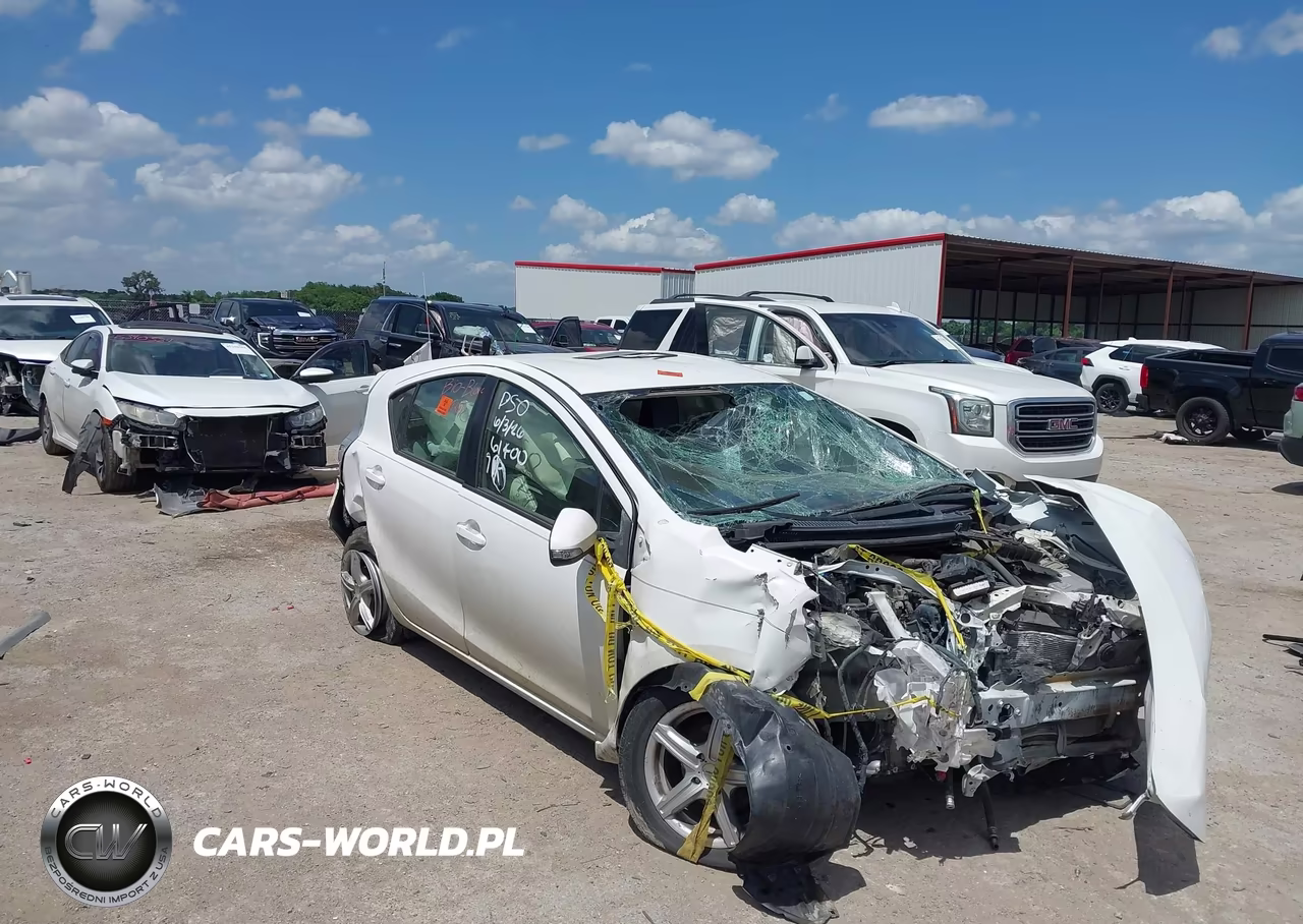 2014 Toyota Prius C One