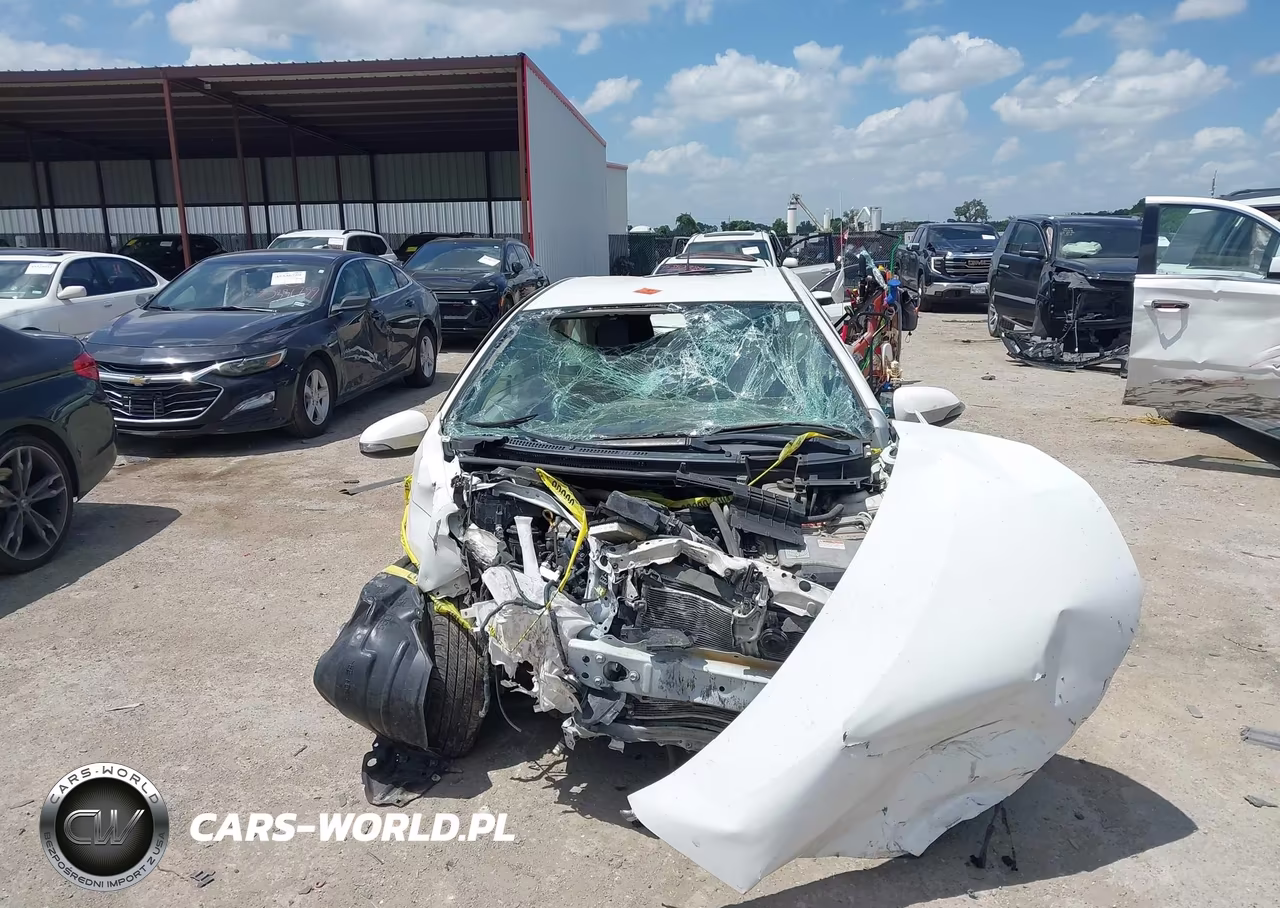 2014 Toyota Prius C One VIN:JTDKDTB33E1561400 - 9
