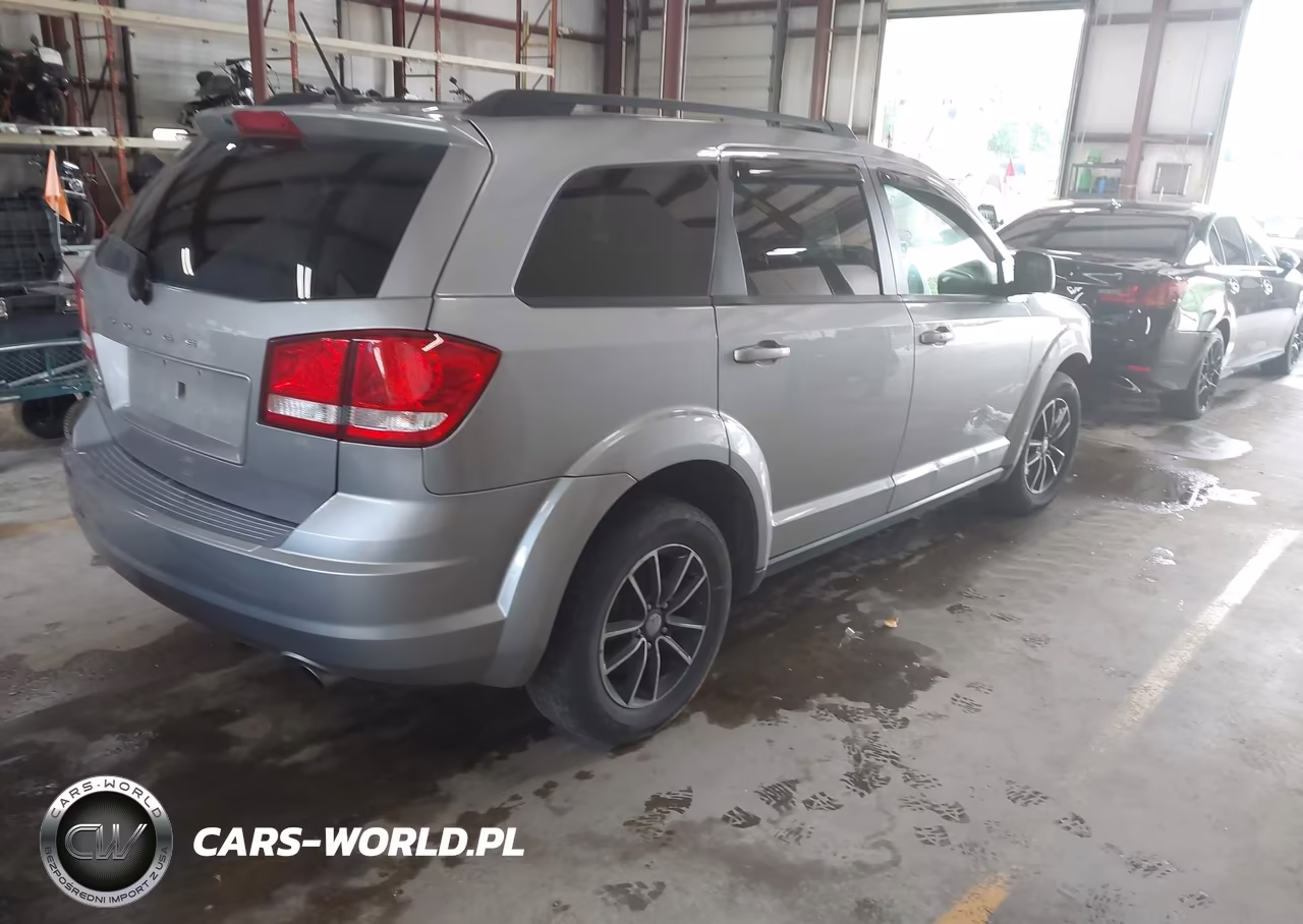 2017 Dodge Journey Se Awd VIN:3C4PDDAG0HT596568 - 4