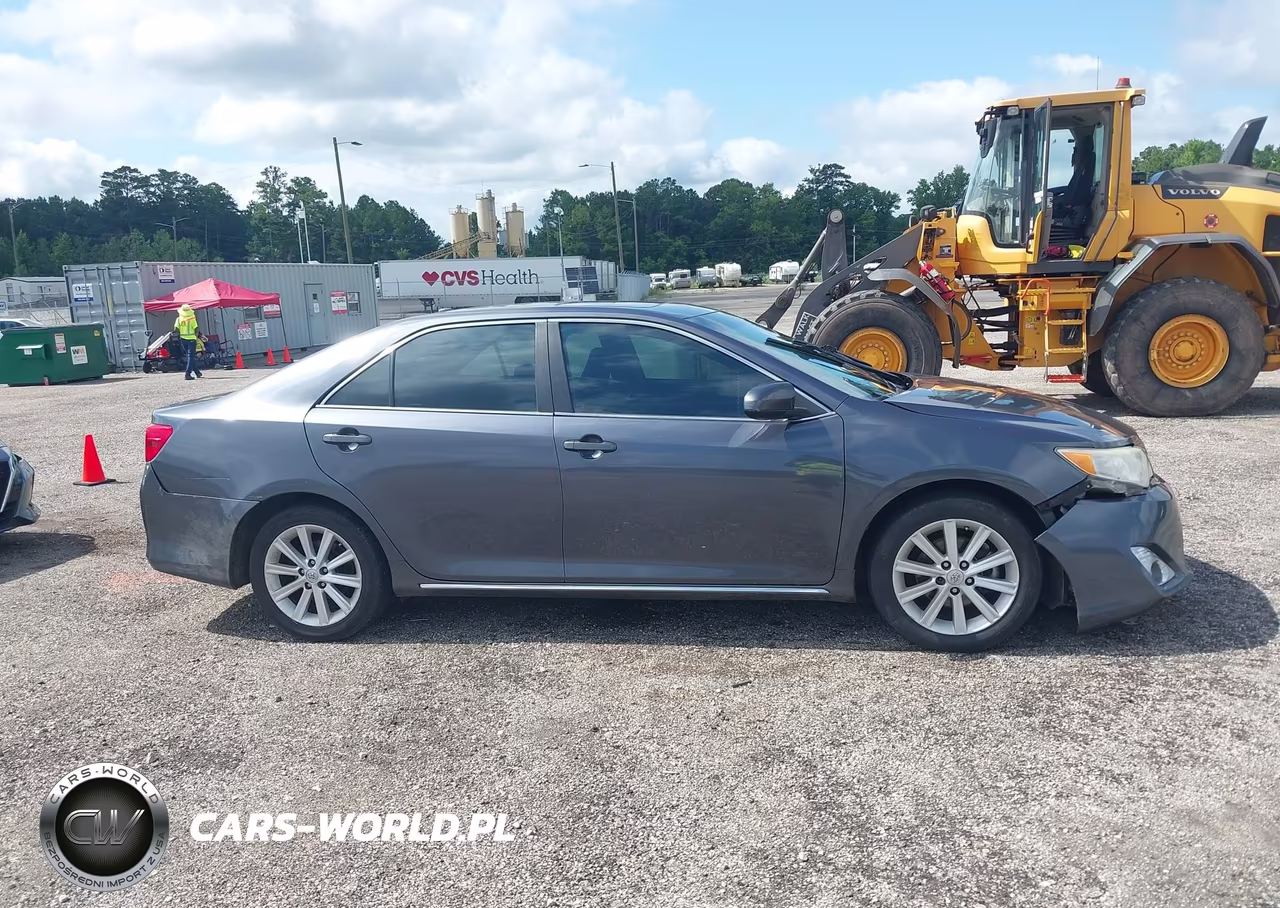 2014 Toyota Camry Xle VIN:4T1BF1FK6EU387560 - 13