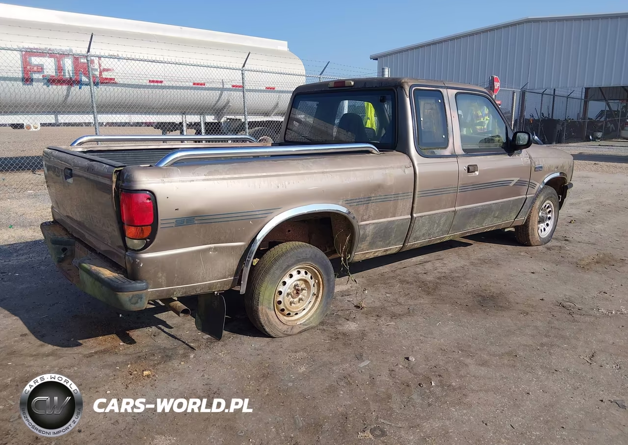 1994 Mazda B3000 Cab Plus VIN:4F4CR16U7RTM57894 - 4