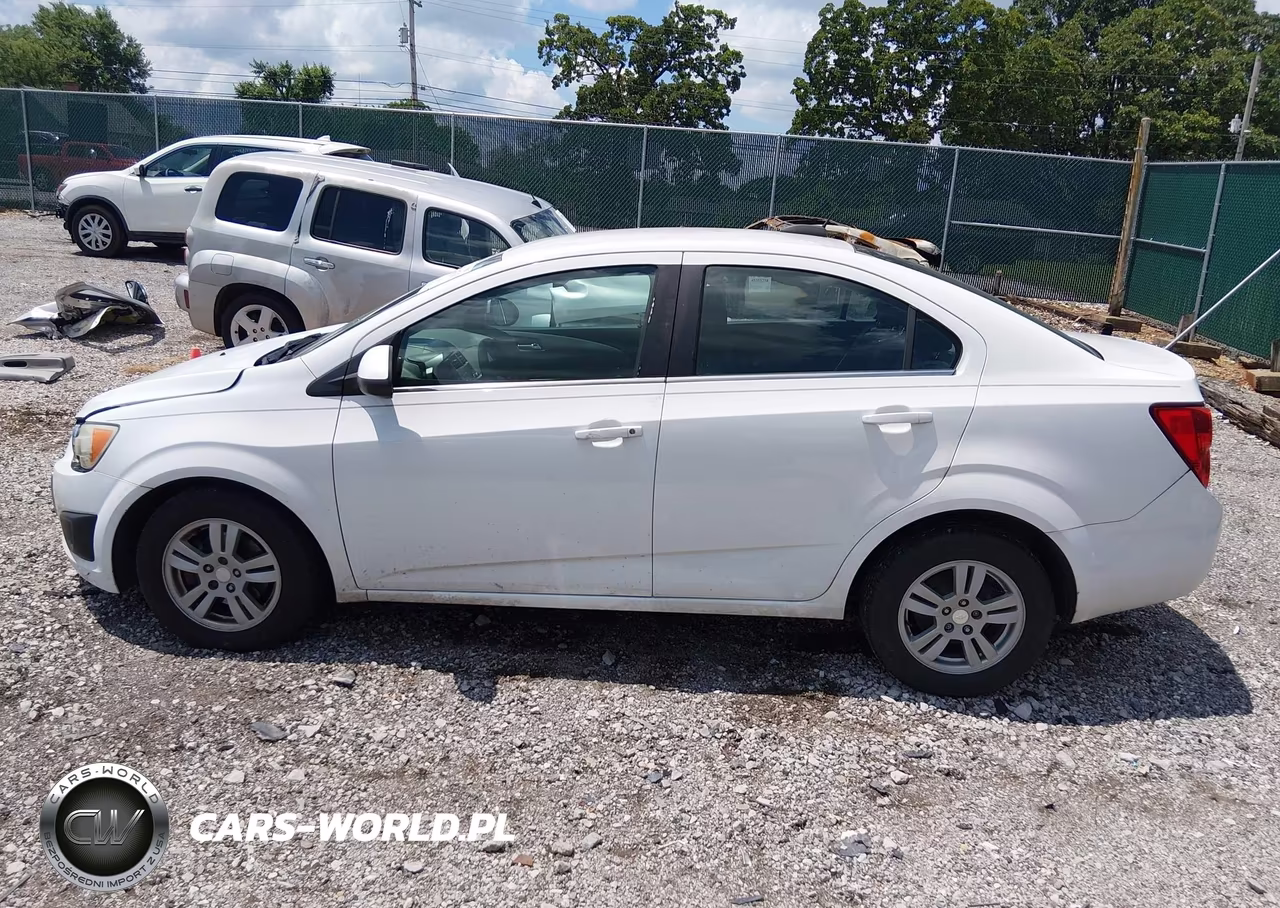 2015 Chevrolet Sonic Lt Auto VIN:1G1JC5SH3F4212090 - 14