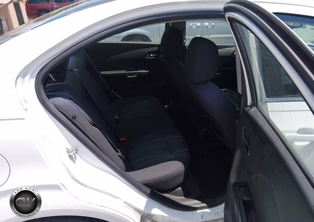 2015 Chevrolet Sonic Lt Auto VIN:1G1JC5SH3F4212090 - 8