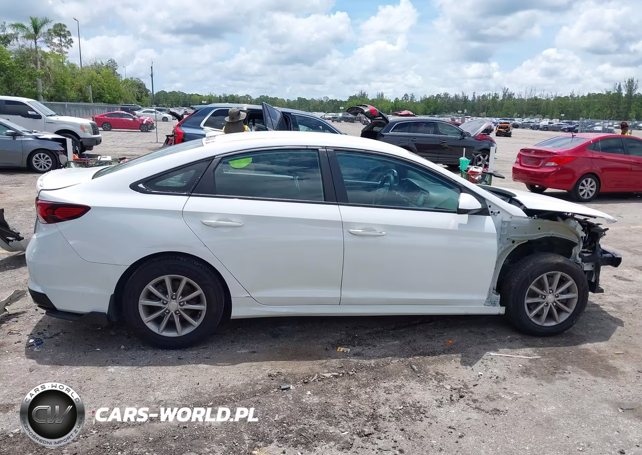 2019 HYUNDAI SONATA SE VIN:5NPE24AF2KH740200 - 14