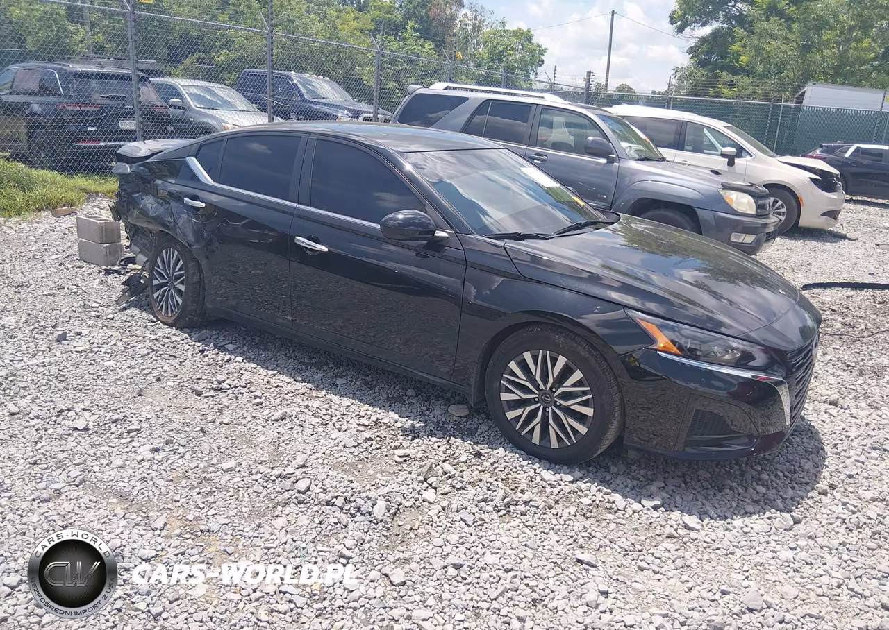 2023 Nissan Altima Sv Intelligent Awd – zdjęcie 1 z 17