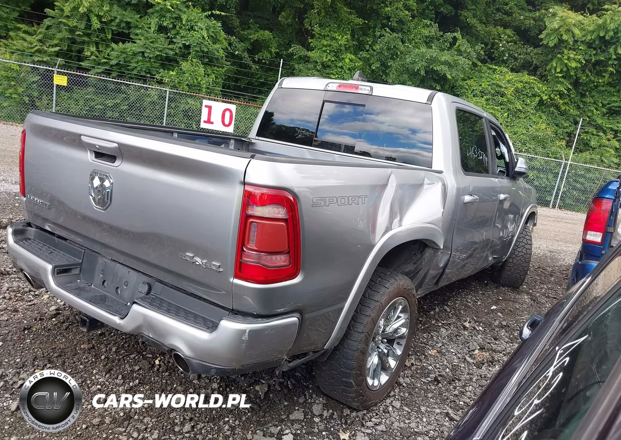 2021 Ram 1500 Laramie 4X4 5'7 Box VIN:1C6SRFJT2MN779945 - 4