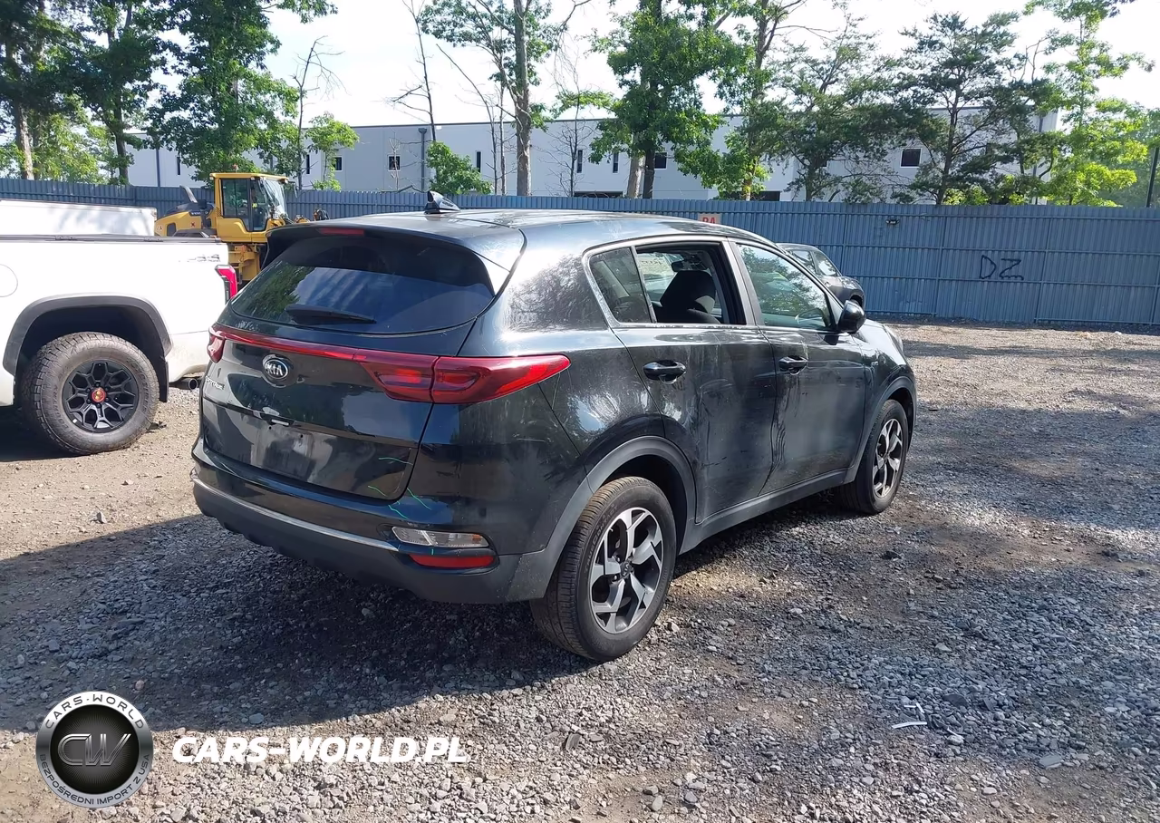 2020 Kia Sportage Lx VIN:KNDPMCAC3L7679724 - 4
