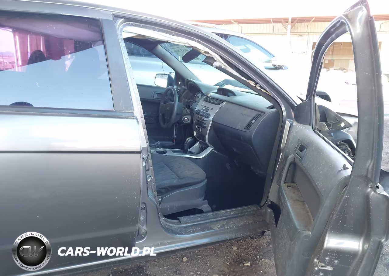 2010 Ford Focus Se VIN:1FAHP3FN4AW282019 - 5