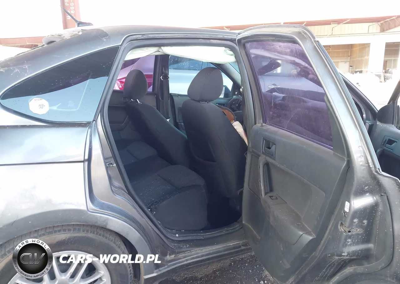 2010 Ford Focus Se VIN:1FAHP3FN4AW282019 - 8