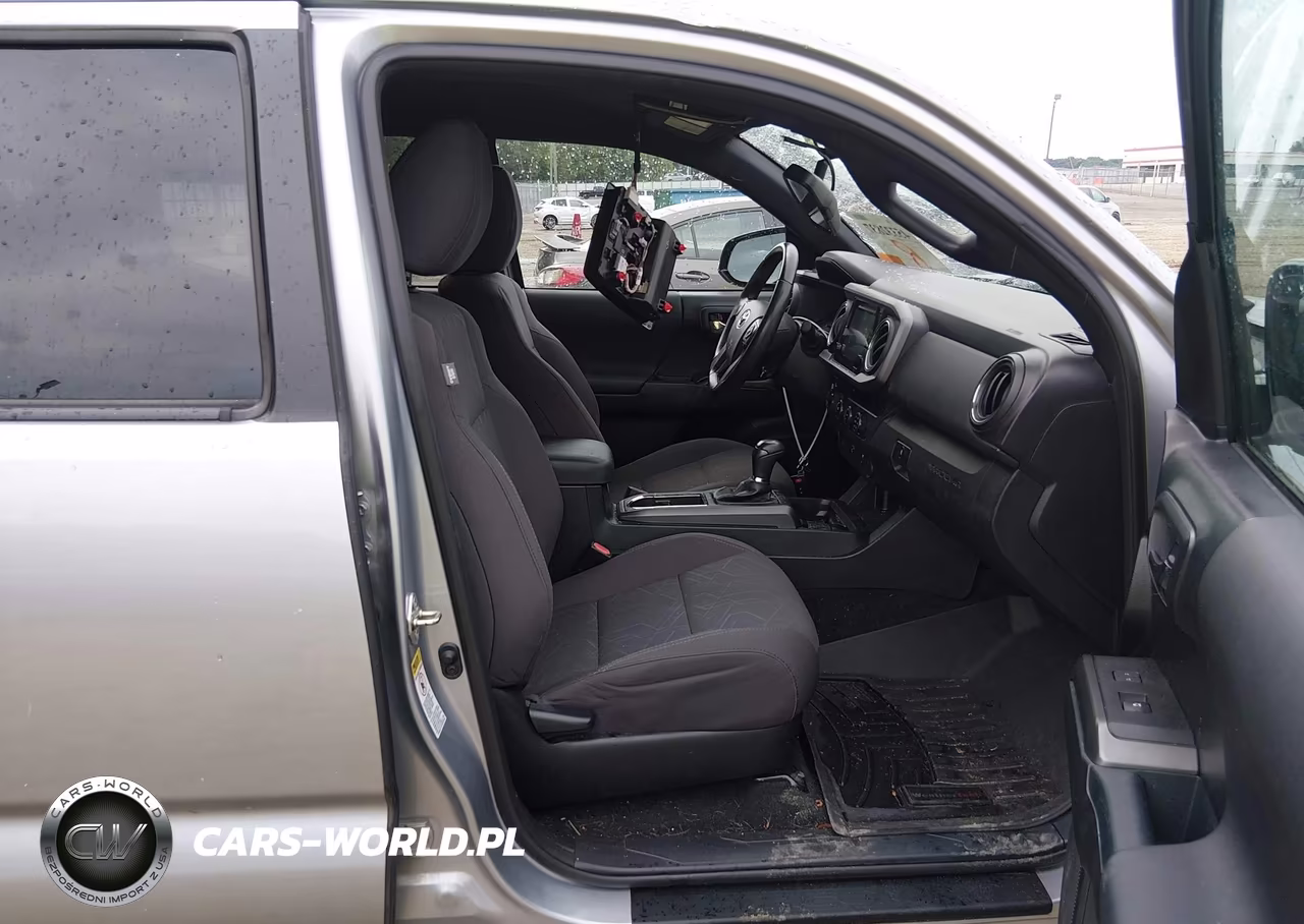 2017 Toyota Tacoma Trd Off Road VIN:5TFCZ5AN6HX088551 - 5