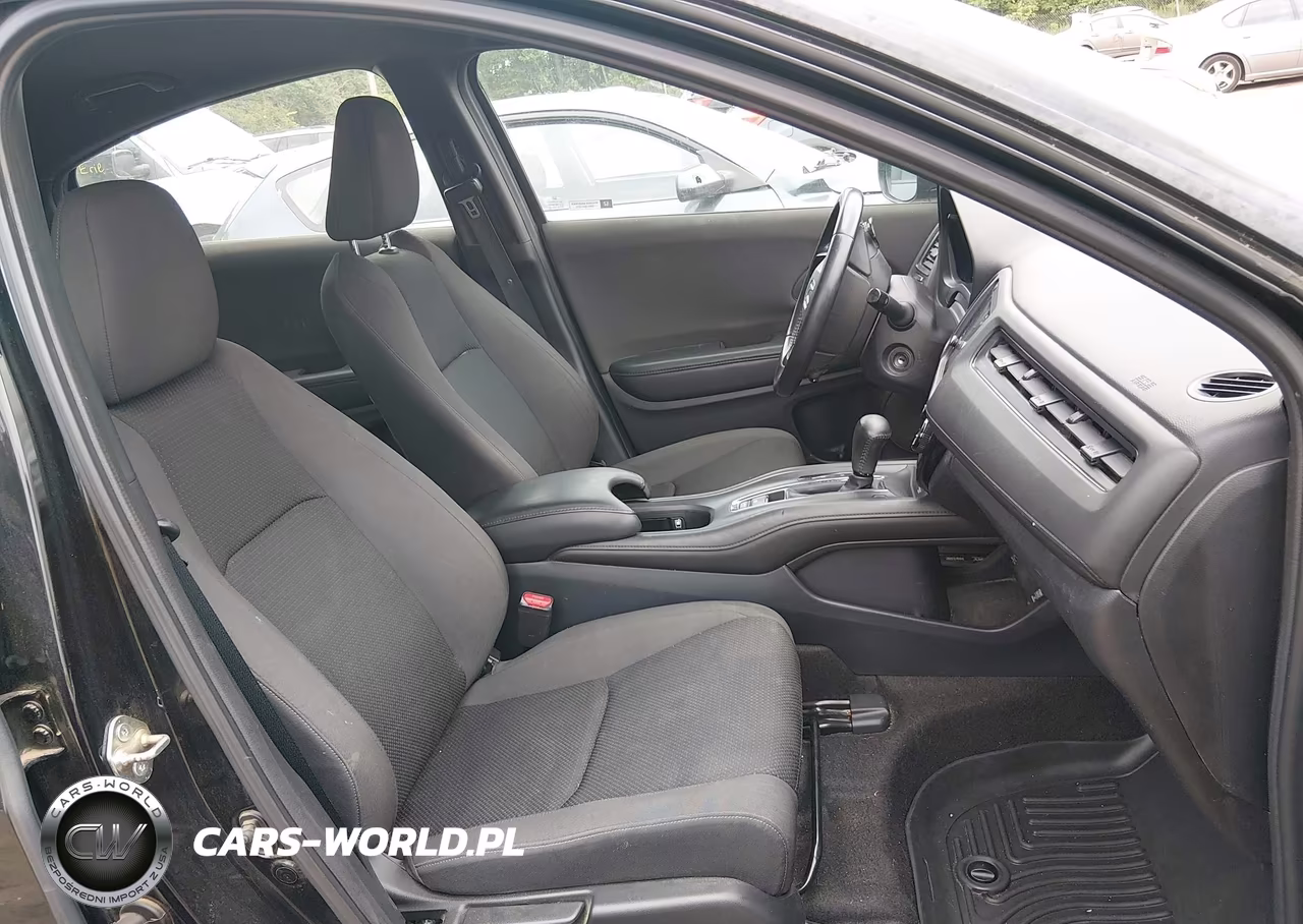 2019 Honda Hr-V Sport VIN:3CZRU6H11KG703790 - 5