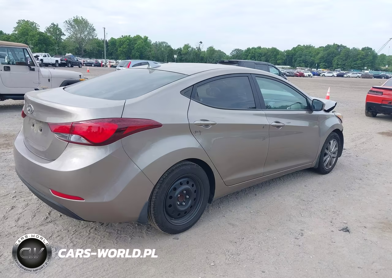 2016 Hyundai Elantra Se VIN:5NPDH4AE1GH655180 - 4
