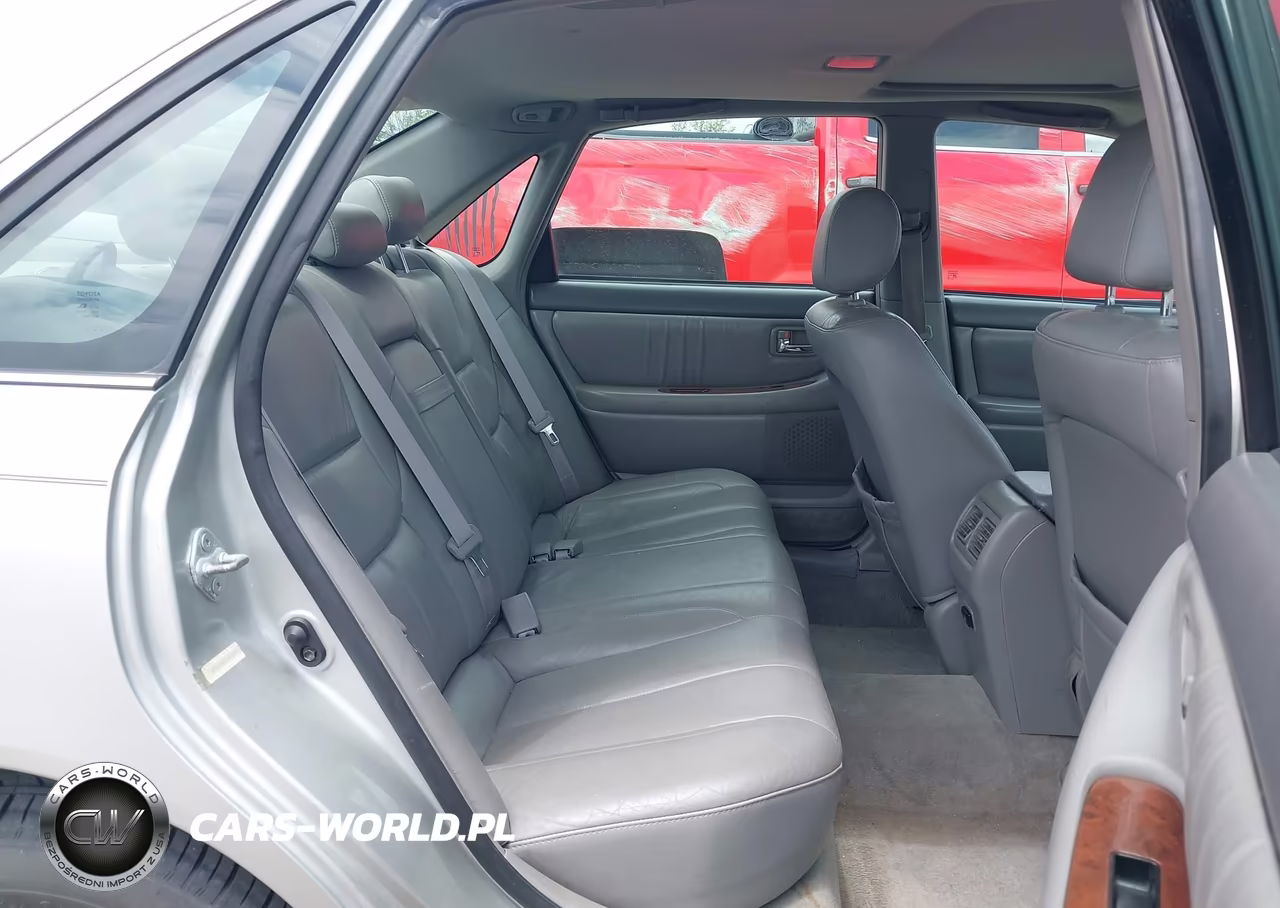 2002 Toyota Avalon Xls VIN:4T1BF28B12U226595 - 8