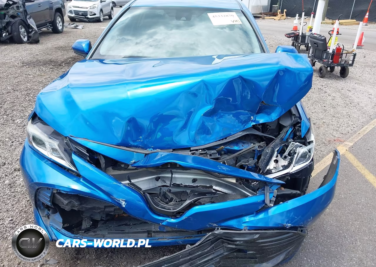 2019 Toyota Camry Le VIN:4T1B11HK4KU295189 - 6