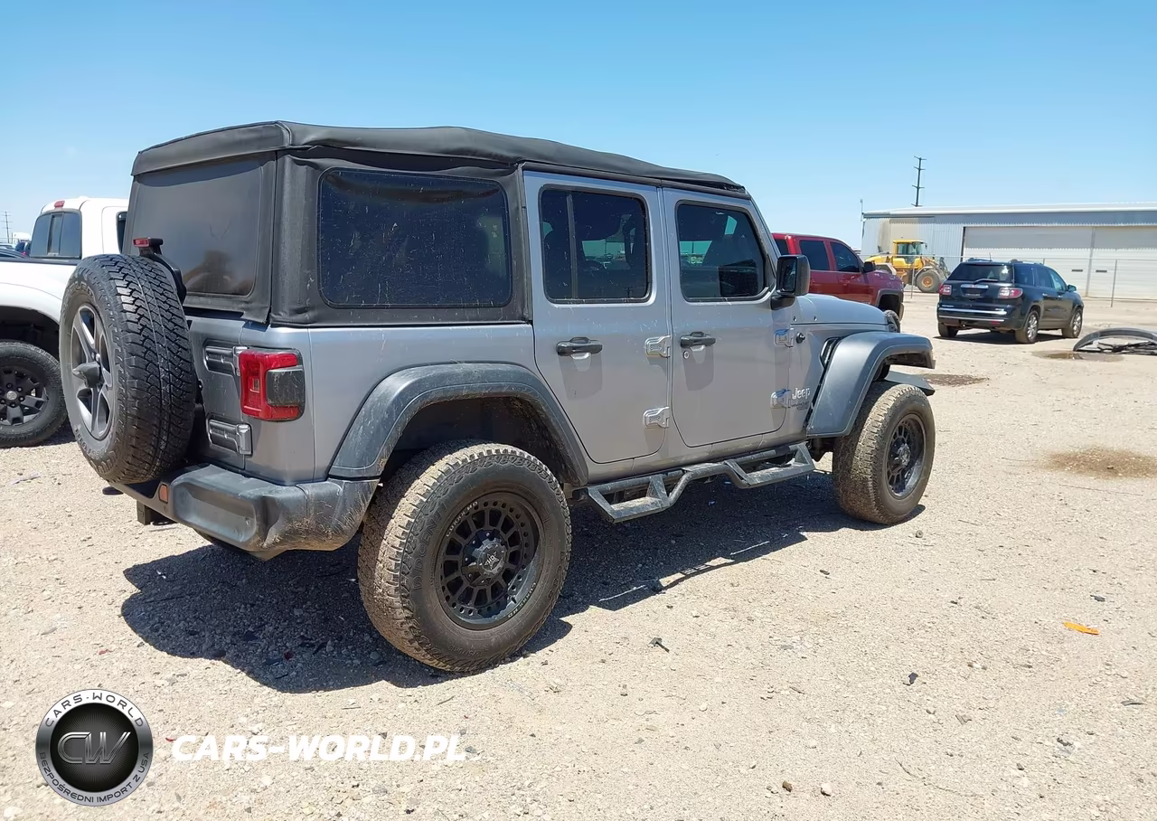 2018 Jeep Wrangler Unlimited Sport S 4X4 VIN:1C4HJXDG0JW137762 - 4