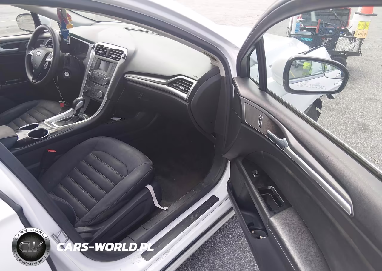 2013 Ford Fusion Se VIN:3FA6P0H79DR349502 - 5