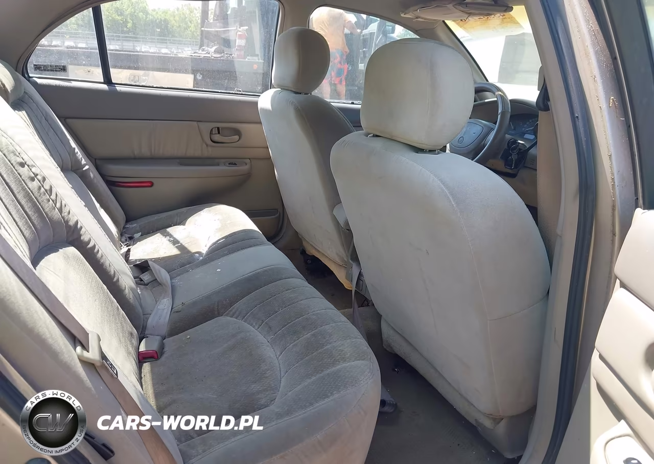 2001 Buick Century Custom VIN:2G4WS52J611135671 - 8