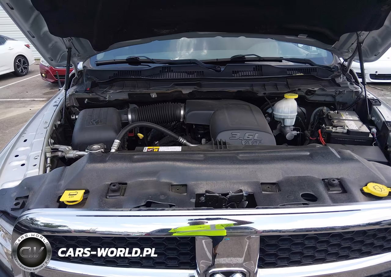 2018 Ram 1500 St VIN:1C6RR7FGXJS258999 - 10