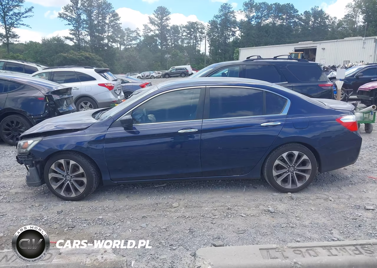 2015 Honda Accord Sport VIN:1HGCR2F5XFA203659 - 14