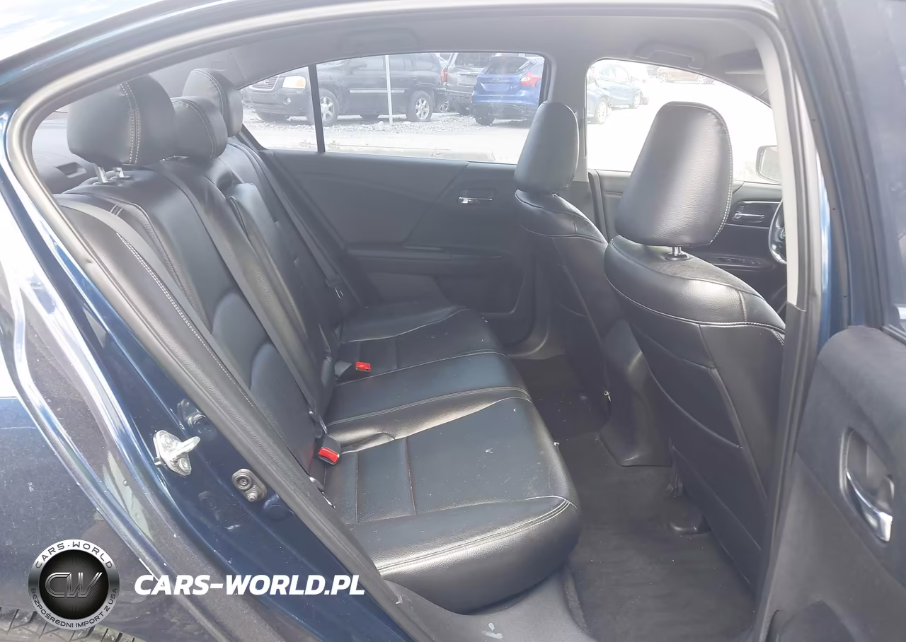2015 Honda Accord Sport VIN:1HGCR2F5XFA203659 - 8