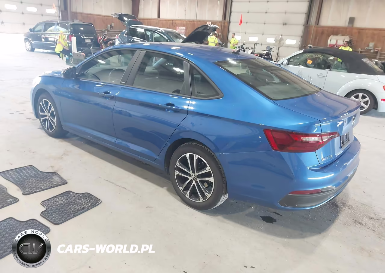 2024 Volkswagen Jetta 1.5T Sport VIN:3VWBM7BU6RM081678 - 3