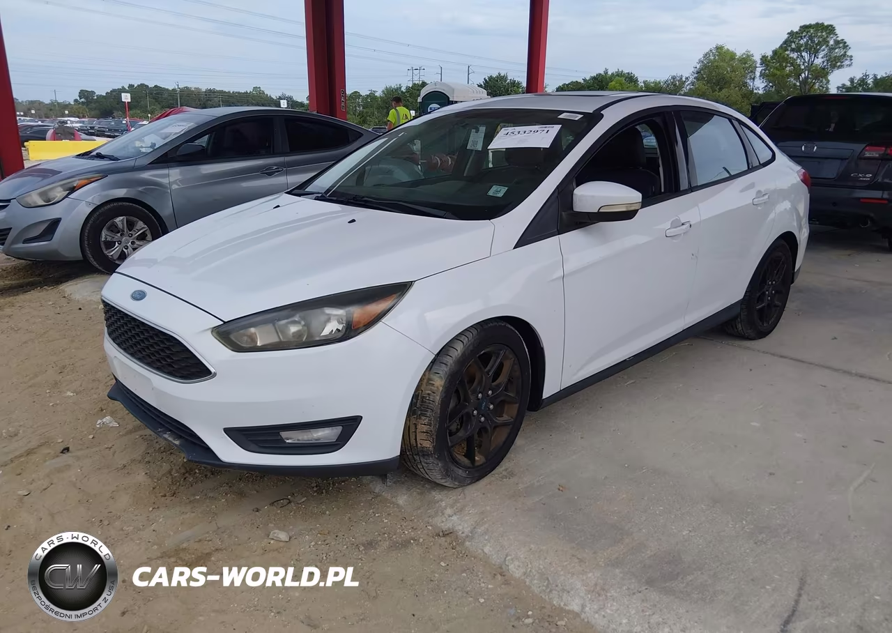 2016 Ford Focus Se VIN:1FADP3F25GL222233 - 2