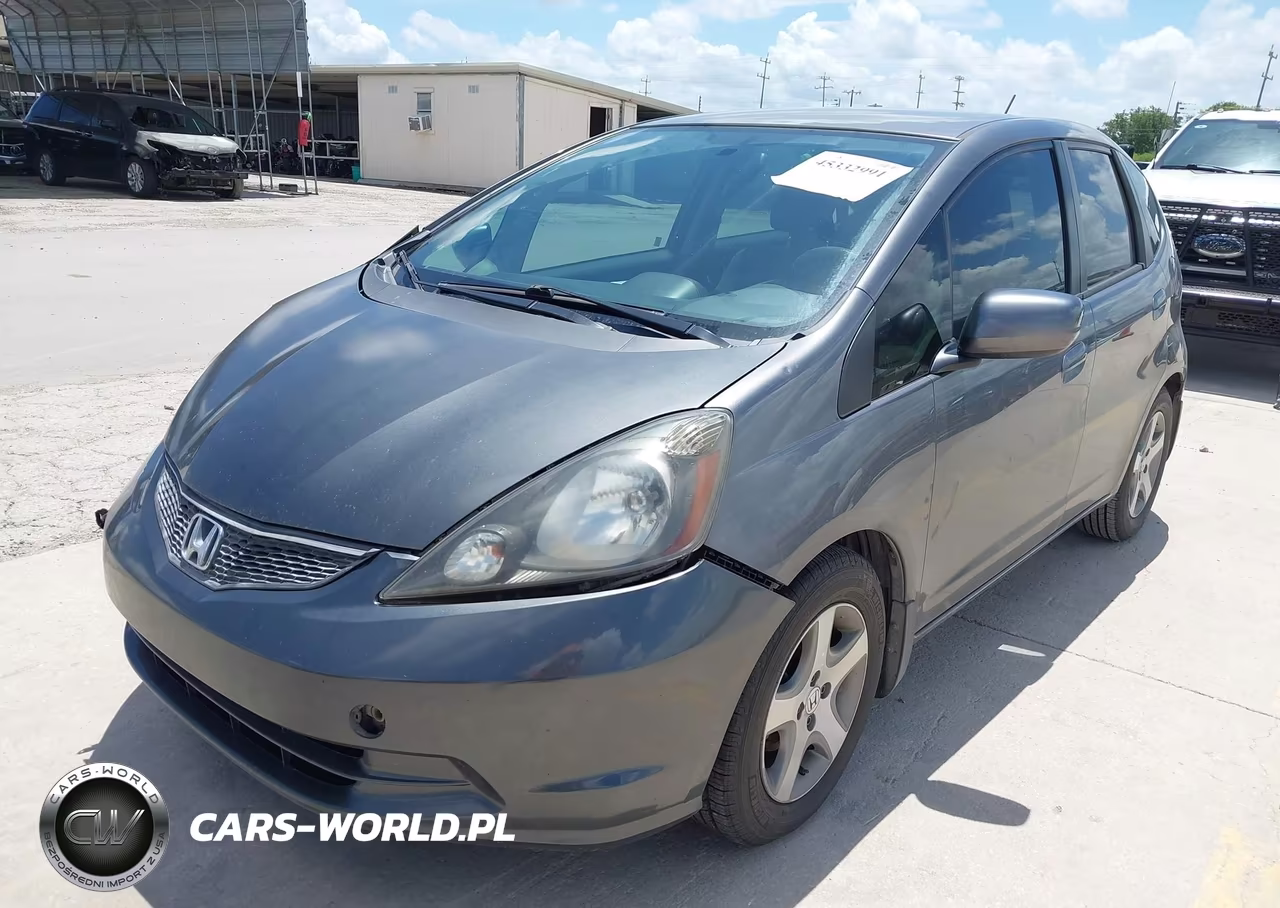 2013 Honda Fit VIN:JHMGE8H34DC017092 - 2
