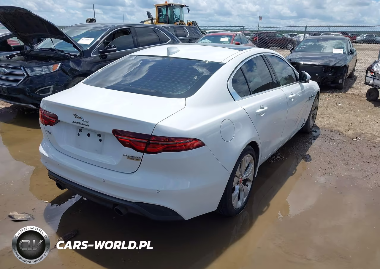 2020 Jaguar Xe S Rwd Automatic VIN:SAJAE4FX4LCP64312 - 4