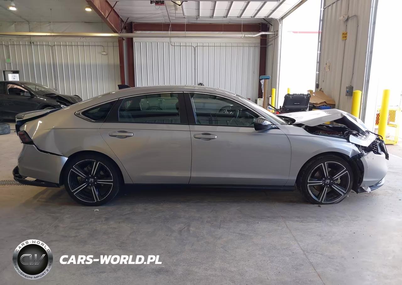 2023 Honda Accord Hybrid Sport VIN:1HGCY2F53PA050899 - 13