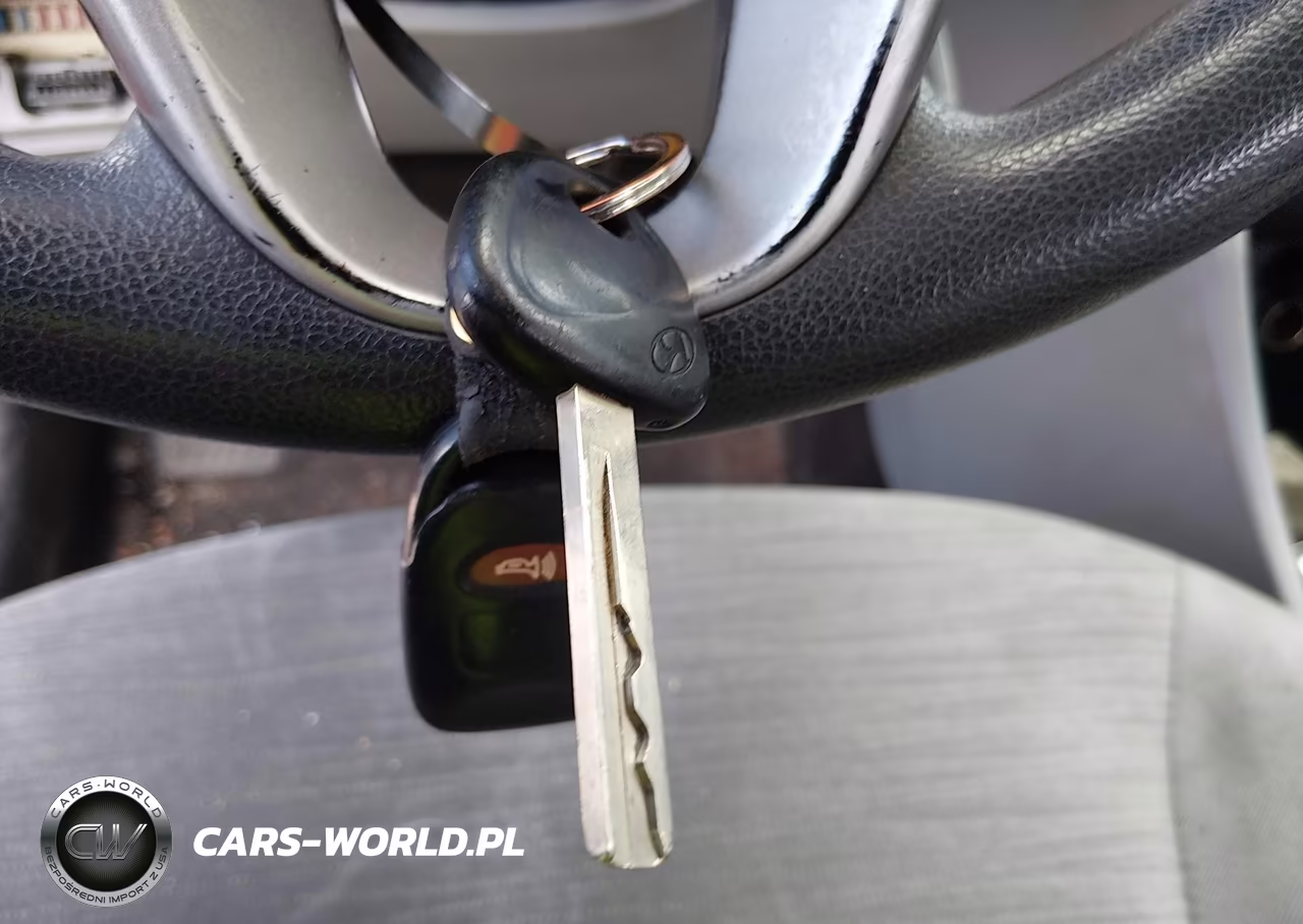 2015 Hyundai Accent Gls VIN:KMHCT4AE1FU831039 - 11