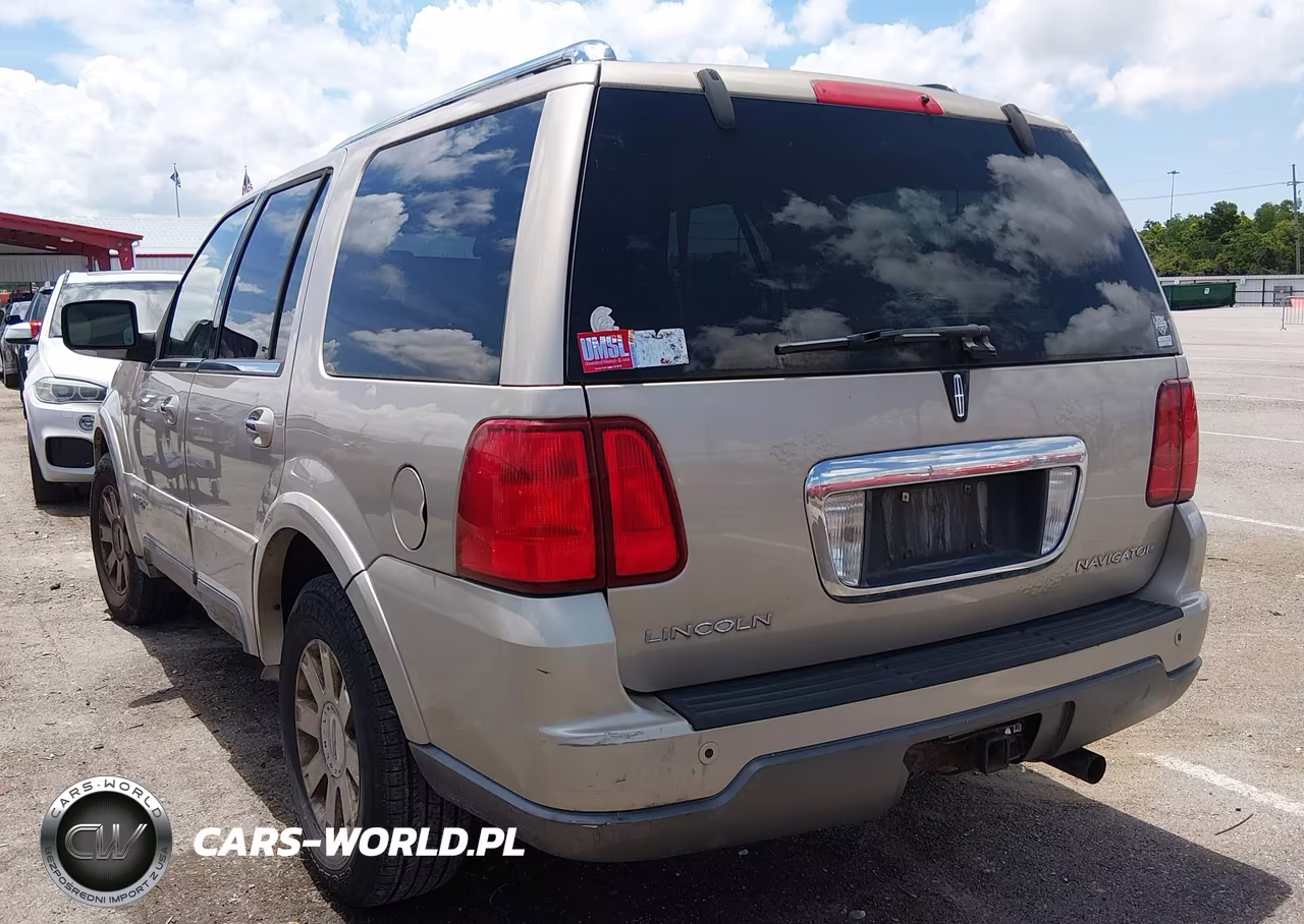 2004 Lincoln Navigator VIN:5LMFU27R74LJ31518 - 3