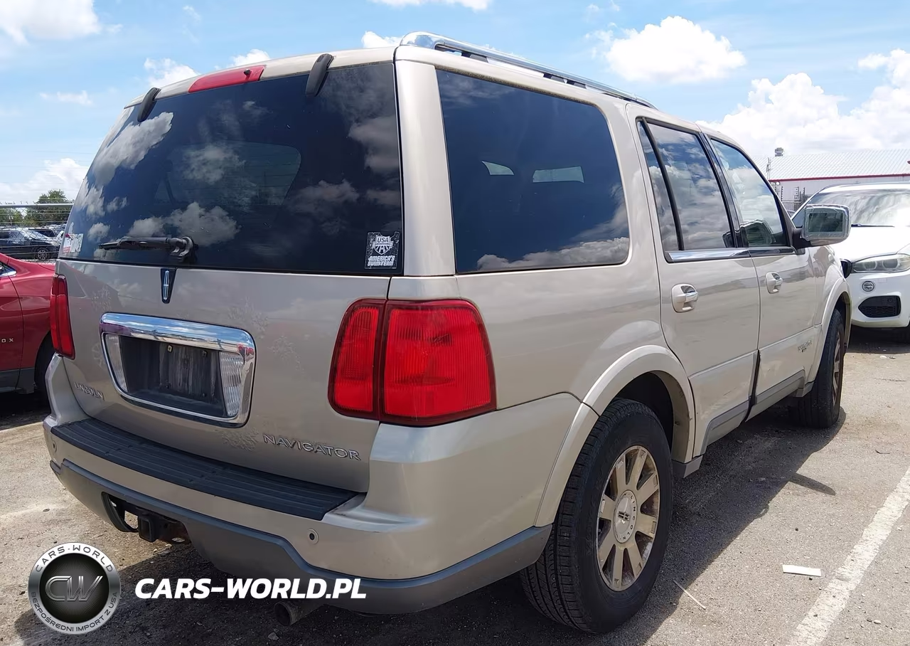 2004 Lincoln Navigator VIN:5LMFU27R74LJ31518 - 4