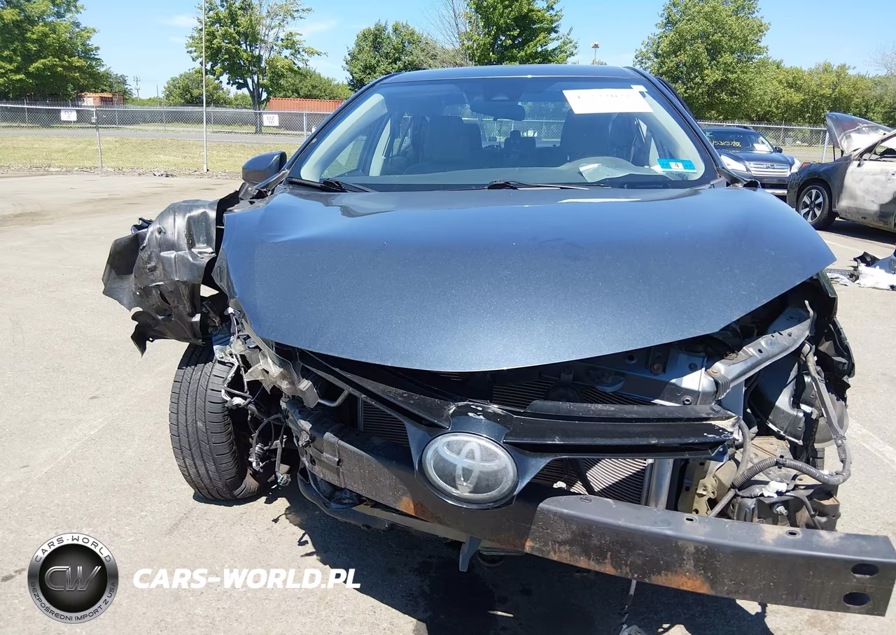 2018 Toyota Corolla Le VIN:2T1BURHE3JC028786 - 6