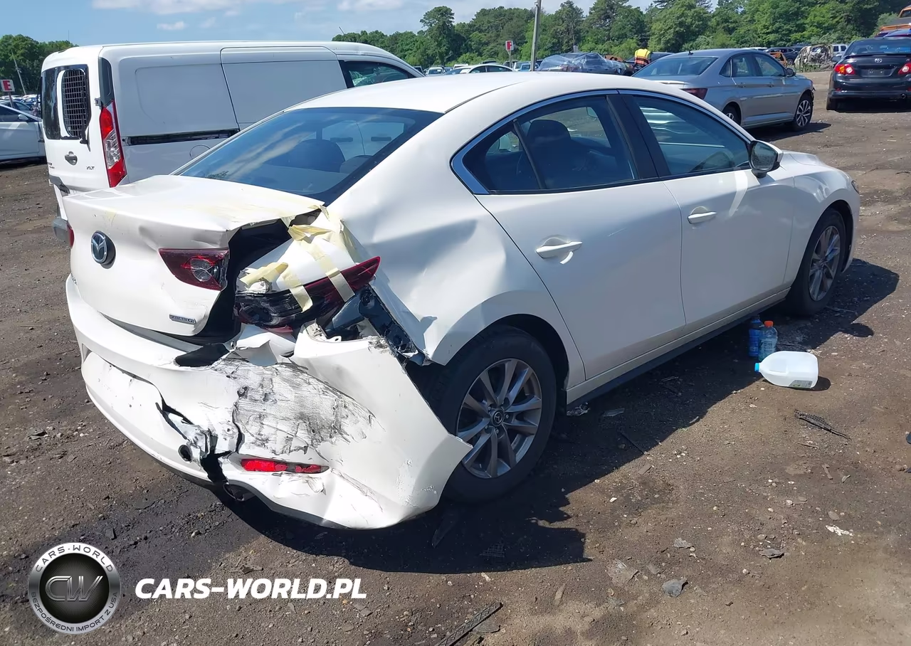 2021 Mazda Mazda3 2.5 S VIN:JM1BPAALXM1318260 - 4