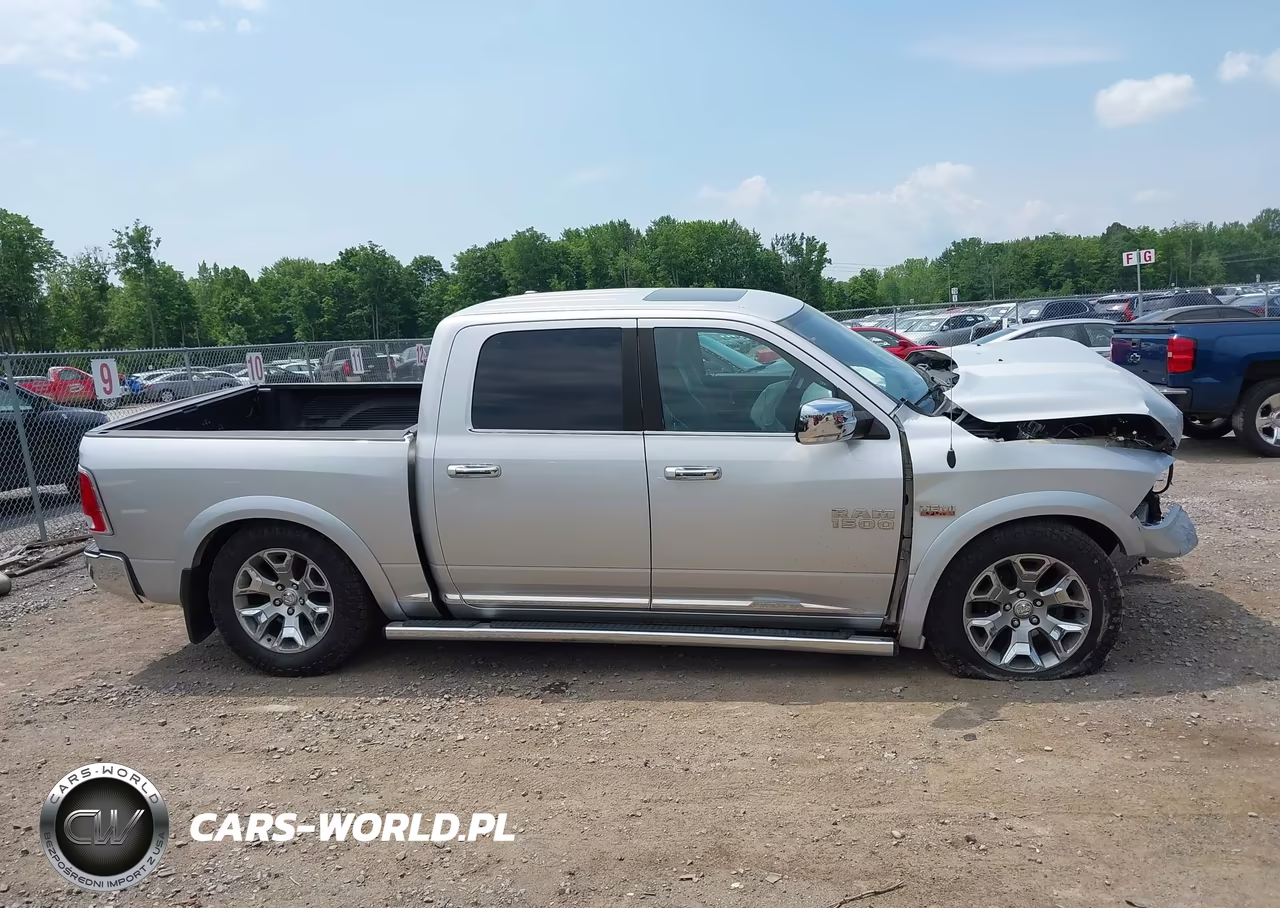 2016 Ram 1500 Longhorn VIN:1C6RR7PT7GS147136 - 13