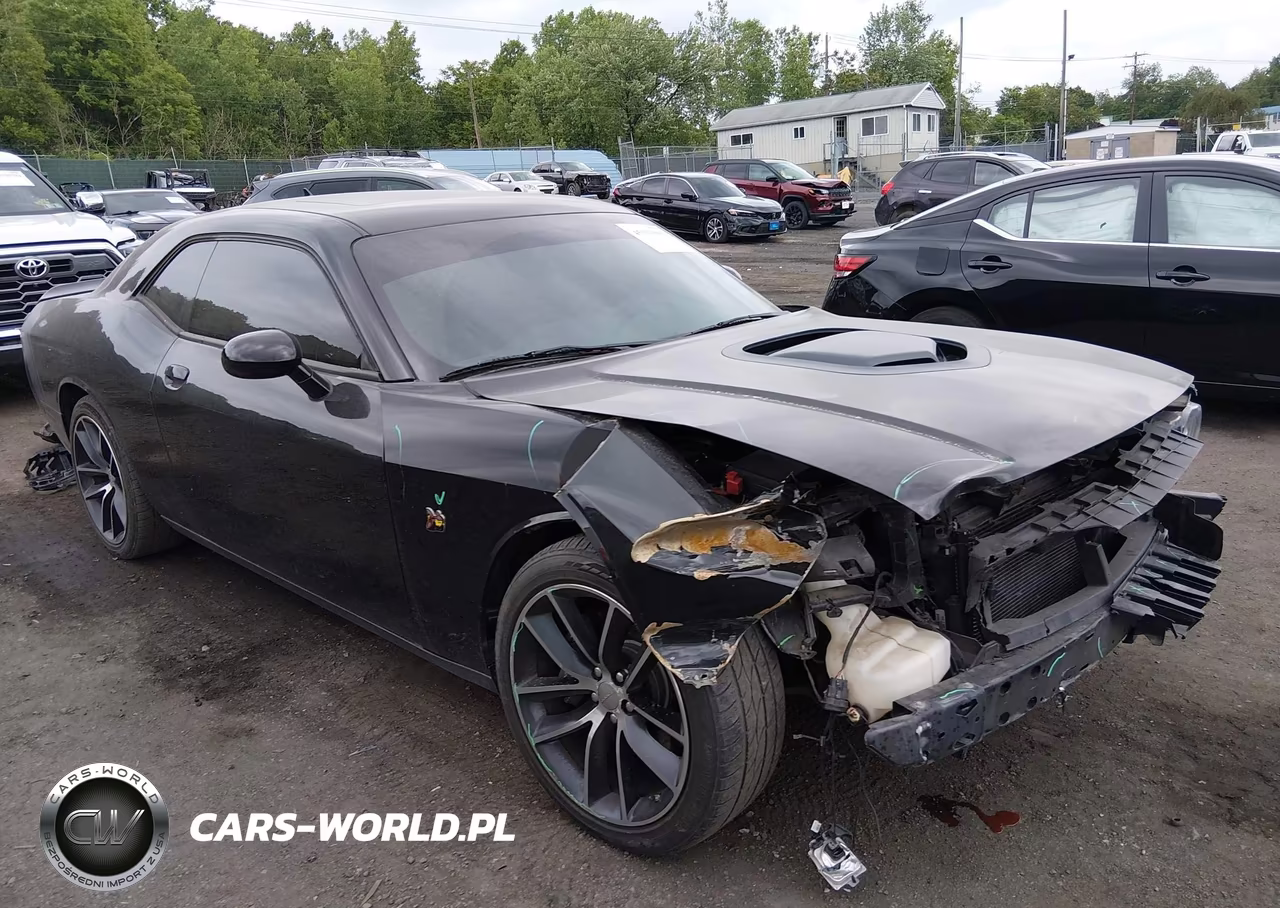 2016 Dodge Challenger 392 Hemi Scat Pack Shaker – zdjęcie 1 z 16