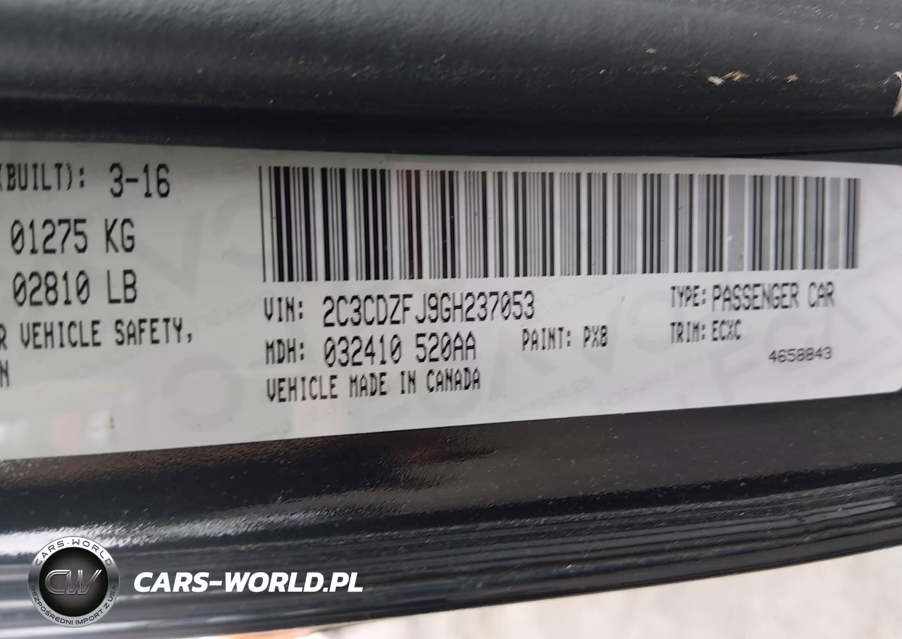 2016 Dodge Challenger 392 Hemi Scat Pack Shaker VIN:2C3CDZFJ9GH237053 - 9