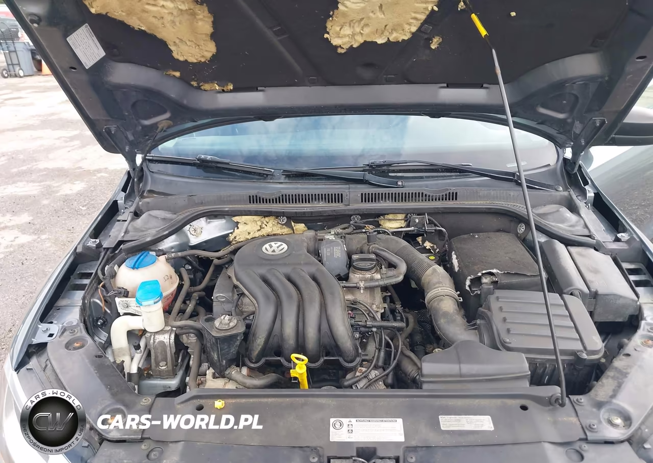 2015 Volkswagen Jetta 2.0L S VIN:3VW2K7AJ1FM281909 - 10