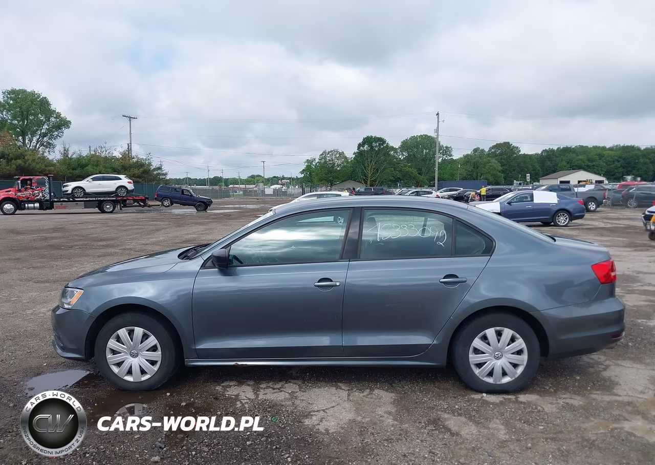 2015 Volkswagen Jetta 2.0L S VIN:3VW2K7AJ1FM281909 - 14