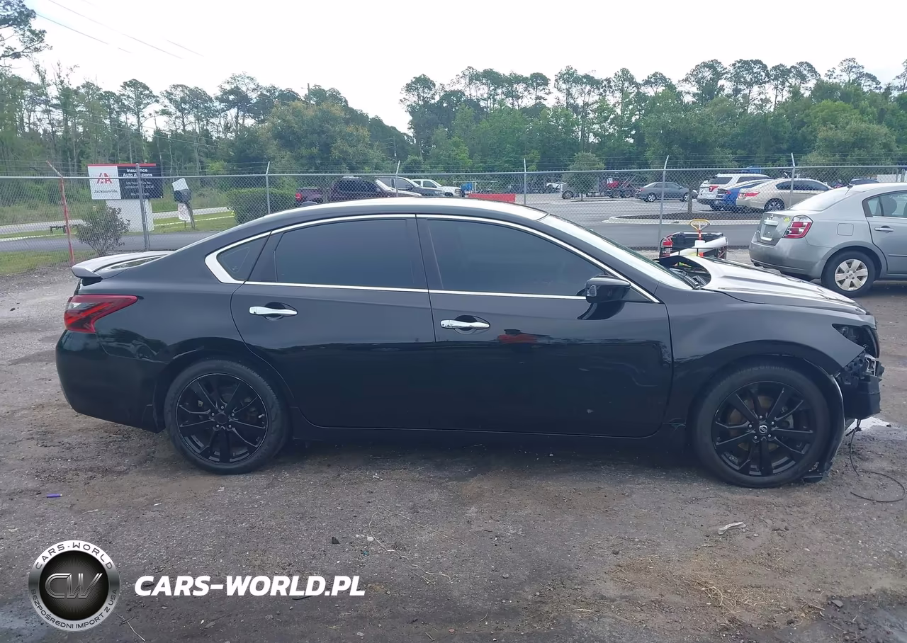 2018 Nissan Altima 2.5 Sr VIN:1N4AL3AP5JC218000 - 13