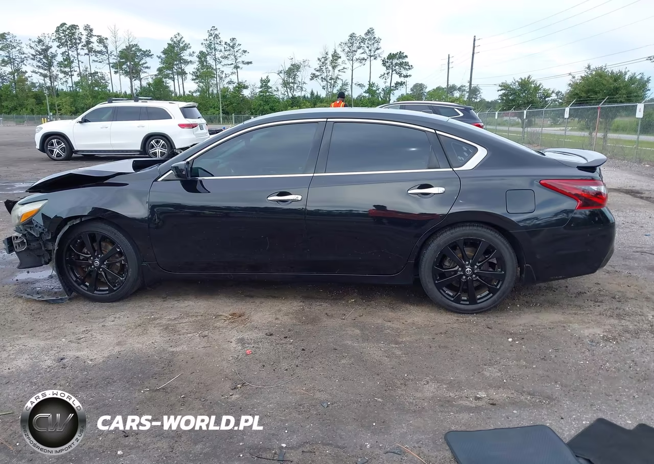 2018 Nissan Altima 2.5 Sr VIN:1N4AL3AP5JC218000 - 14