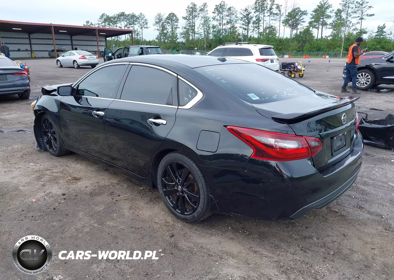 2018 Nissan Altima 2.5 Sr VIN:1N4AL3AP5JC218000 - 3