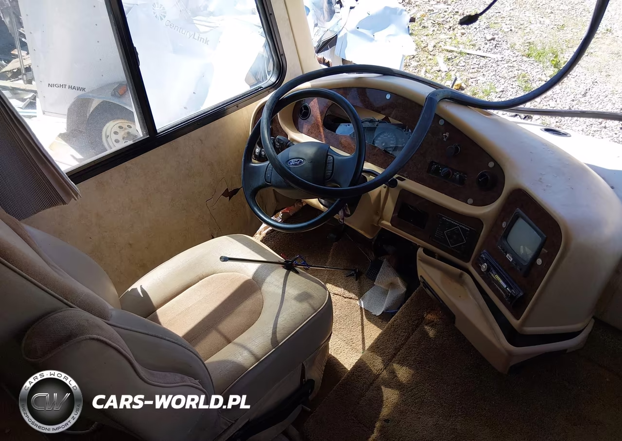2006 Ford F550 Super Duty Stripped Chass VIN:1F6NF53Y460A10786 - 8