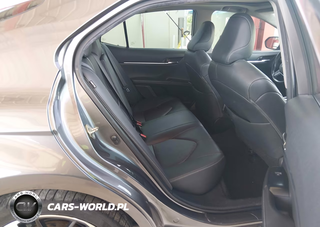 2019 Toyota Camry Xse VIN:4T1B61HK4KU851857 - 8