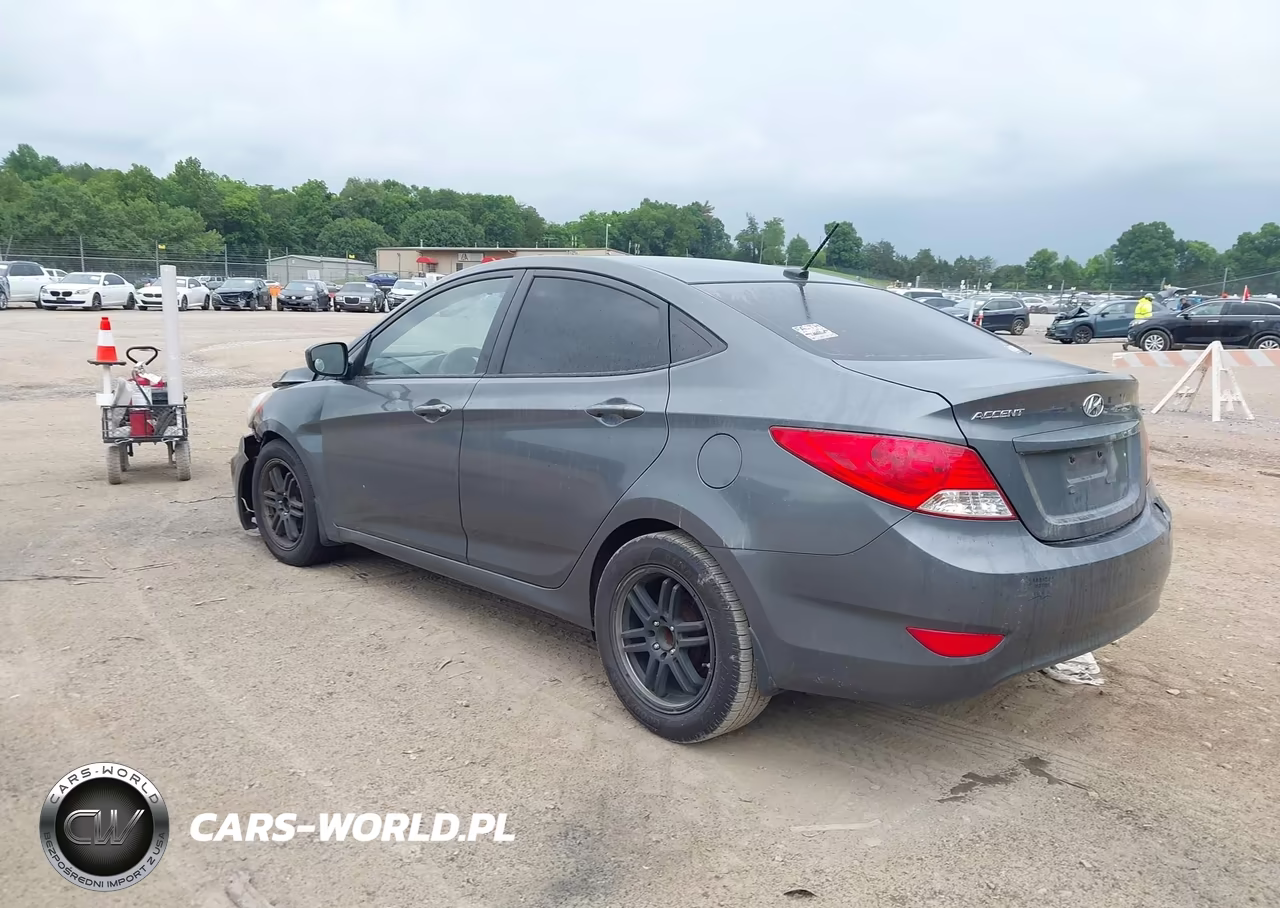 2013 Hyundai Accent Gls VIN:KMHCT4AEXDU411986 - 3
