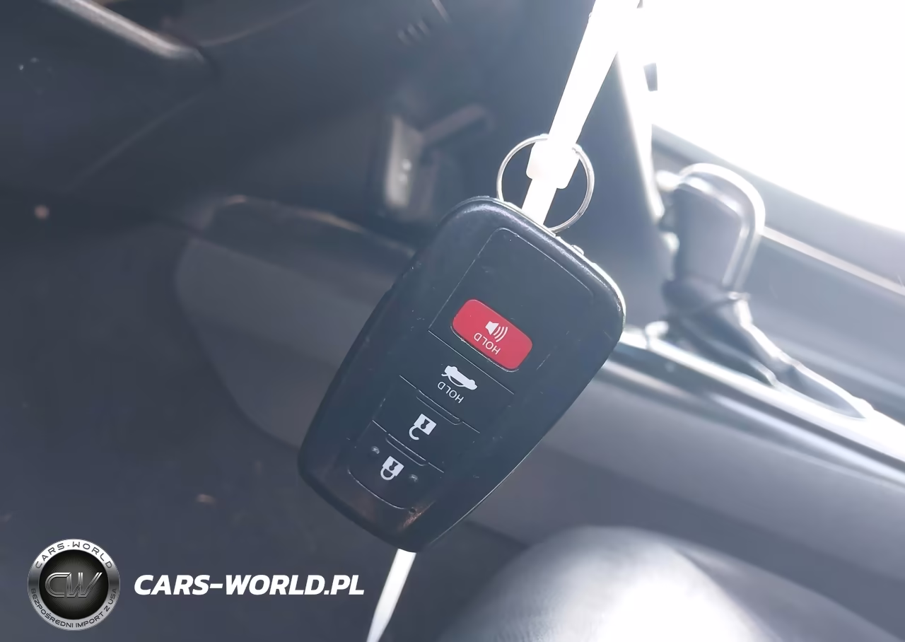2018 Toyota Camry Xse VIN:4T1B61HK1JU031931 - 11