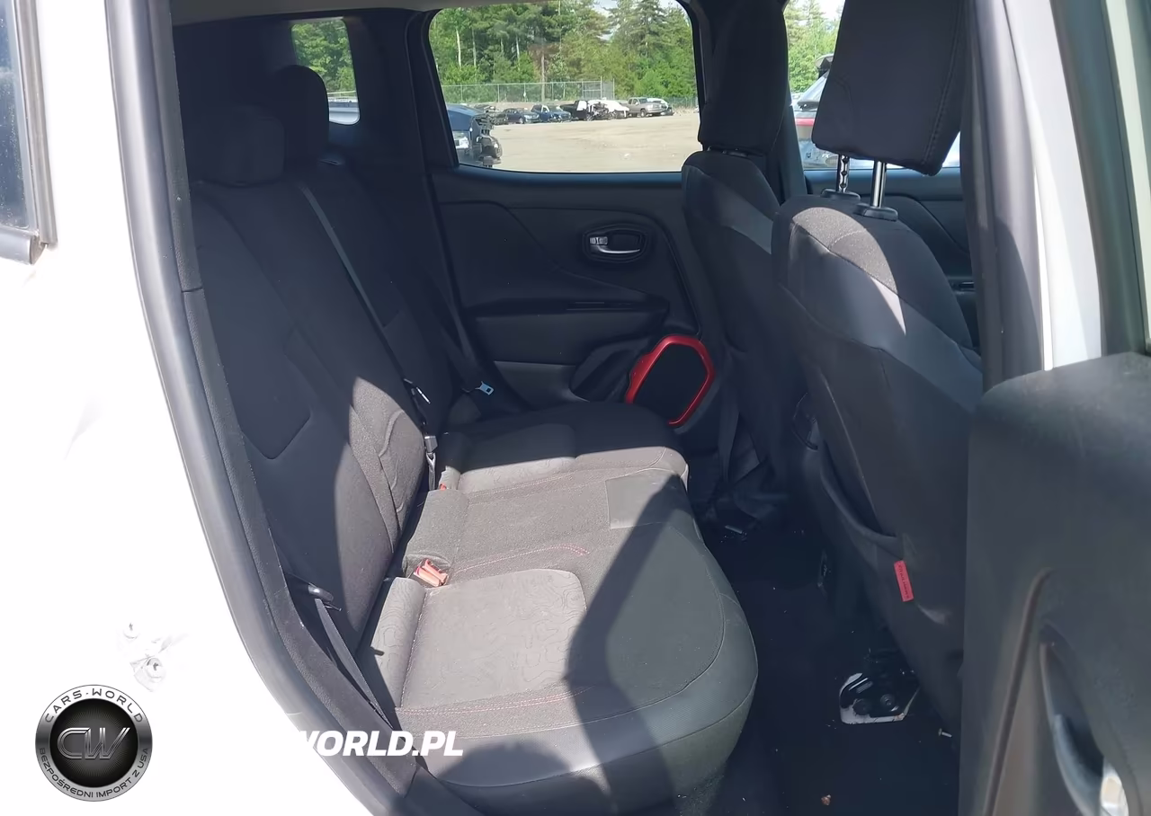 2015 Jeep Renegade Trailhawk VIN:ZACCJBCT0FPB54998 - 8