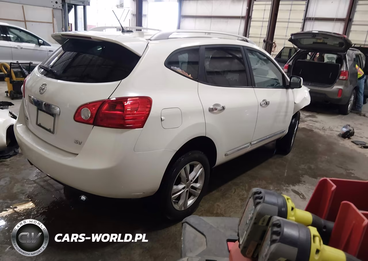 2013 Nissan Rogue Sv VIN:JN8AS5MT4DW507734 - 4